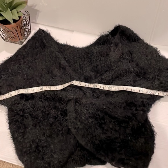 Fashion On Earth Black Eyelash Knit Deep V Back Twisted Sweater Women’s Large - Picture 7 of 16